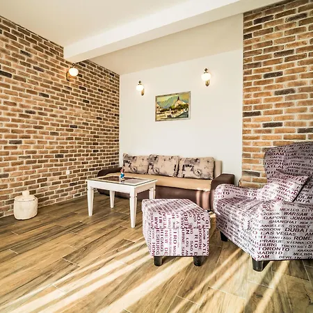 Будинок відпочинку Bellavista By Interhome Макарська