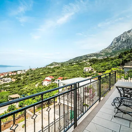 Bellavista By Interhome * Макарська