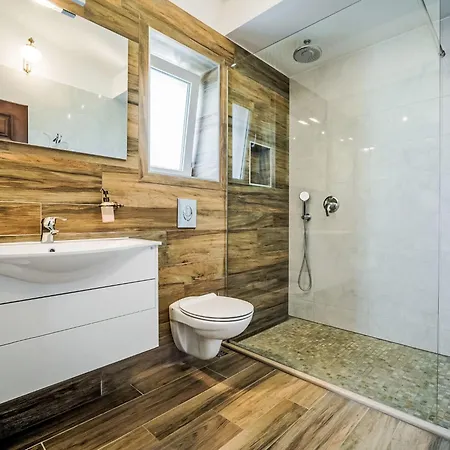 Bellavista By Interhome 마카르스카