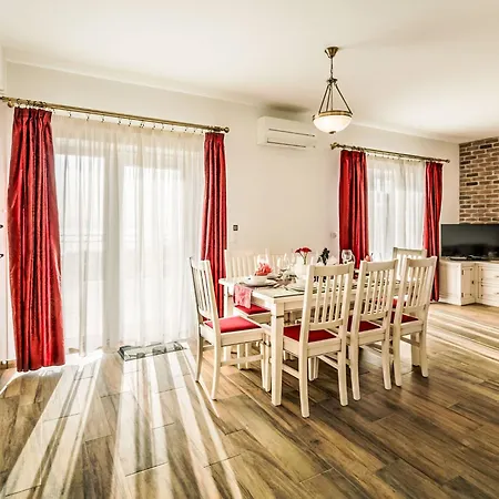 Bellavista By Interhome * ماكارسكا